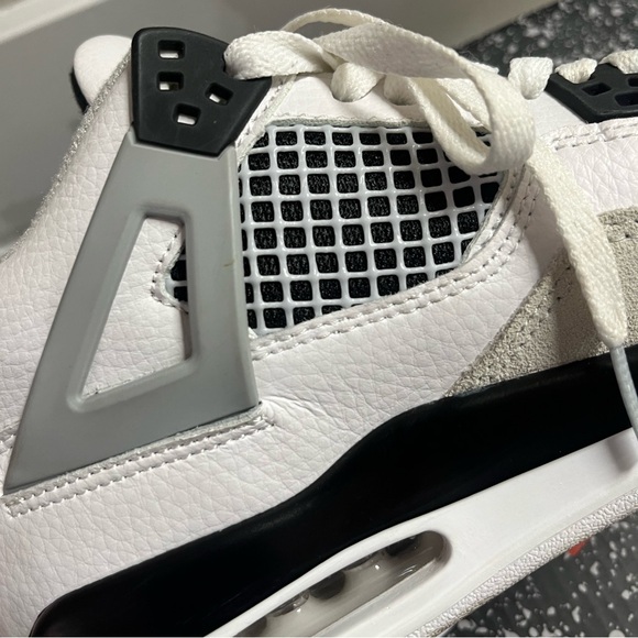 Air Jordan 4 Retro SP Nike - Picture 9 of 12